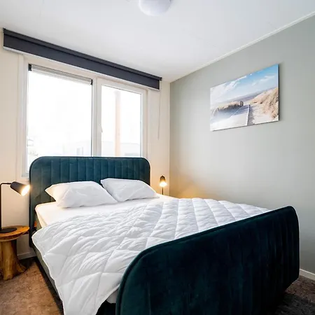 Recreatiepark Maas En Bos 펜션 벨러루이