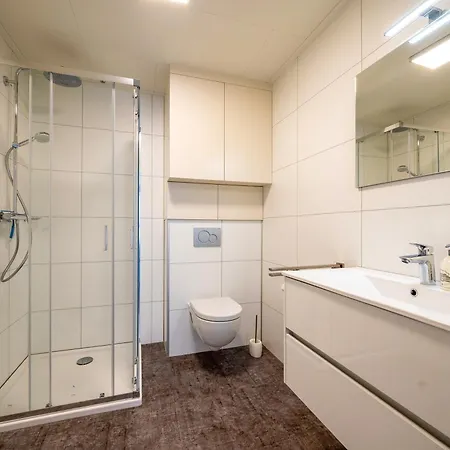 Recreatiepark Maas En Bos 벨러루이