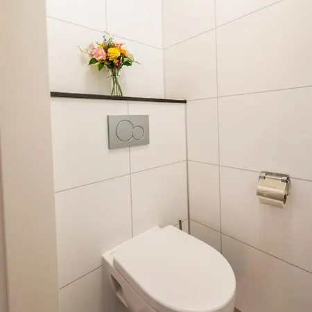 Recreatiepark Maas En Bos *