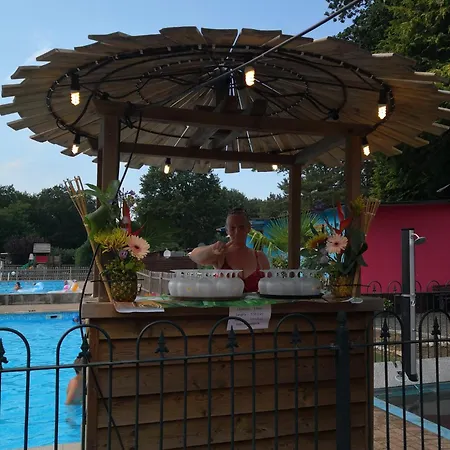 Recreatiepark Maas En Bos *