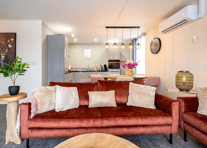 펜션 Recreatiepark Maas En Bos *